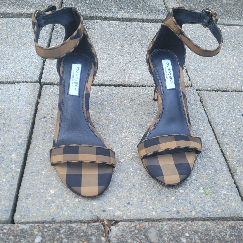 Antonio Melani x Courtney Grow Sam Plaid  Ankle Strap Heels, Size: 8